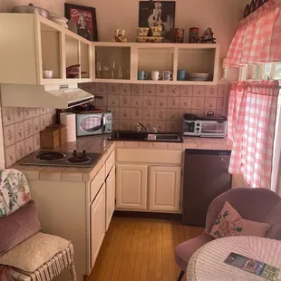 Kitchenette