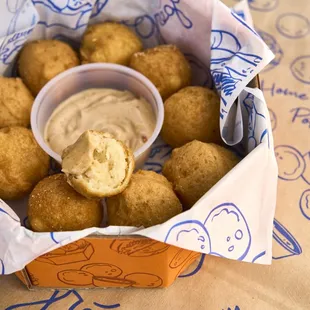 donuts, food, dough desserts