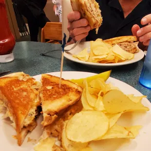 We each had a turkey reuben.  His is "regular" mine is Gluten free.