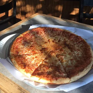 Large cheese pizza