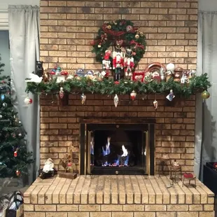My ventless gas logs make a nice fire.