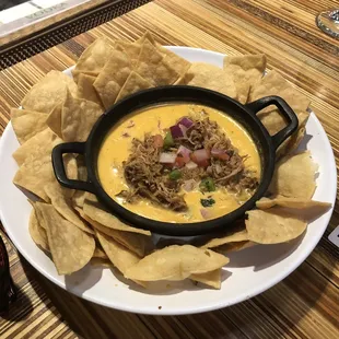 Carnitas Queso