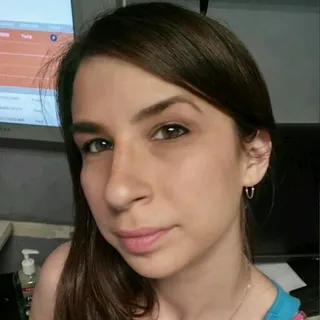 Susie T.