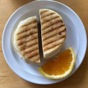 Egg, veggie sausage, &amp; provolone breakfast sandwich