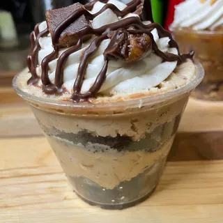 Reese's Peanut Butter Cheesecake
