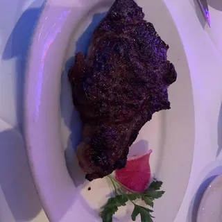 Bone in Rib Eye (22oz)