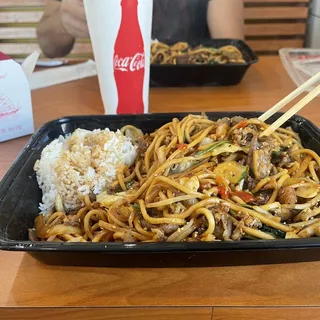 COMBO WITH FOUNTAIN DRINK