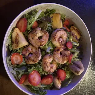 Grilled shrimp salad