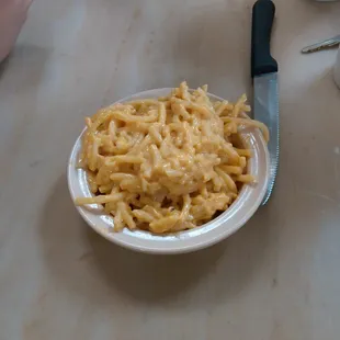 Mrs renee gave us a sample of there mac and cheese and it was to die for by far the best had me hooked