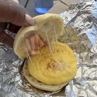 Bacon, egg, and cheese muffin sandwich (less than one star)