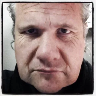 Chris R.
