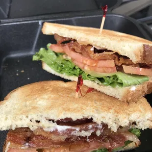 BLT