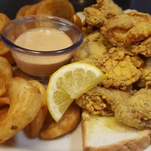 Oyster Platter with Garlic fries