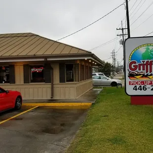 Griffin&apos;s exterior