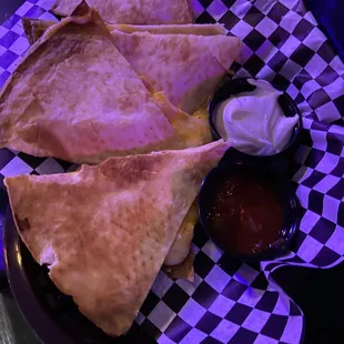 Griffs Bar & Billiards