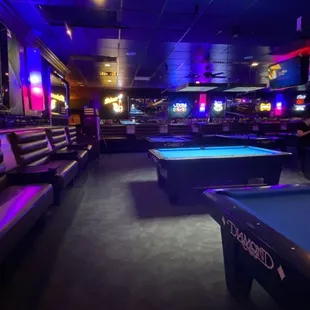 sushi and sashimi, interior