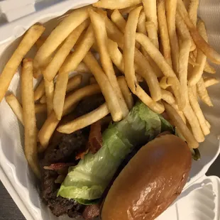 Carry out hamburger! It's yummy!