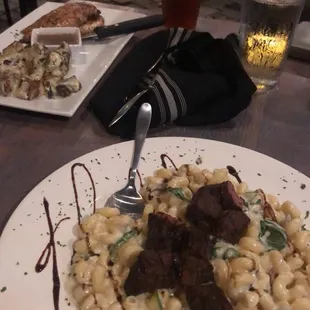 Steak Gorgonzola Pasta &amp; Chicken Marsala w/ sauce on the side &amp; cheesy potatoes