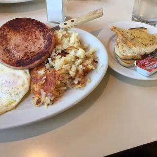 Eggs, fried bologna, hash browns and Jewish Rye bread!