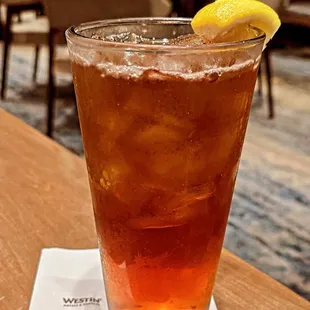 Refreshing iced tea
