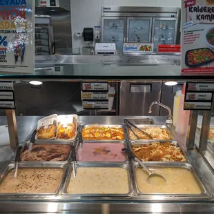 The pancit and the mung bean sweet dessert, lower left are my favorites here.