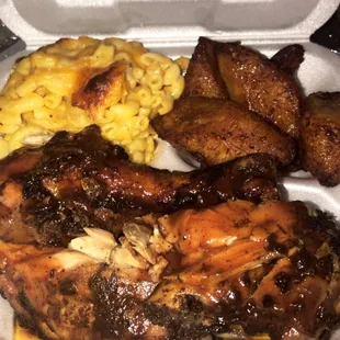 Jerked Chicken Platter with Mac and Cheese and Fried Plantains
