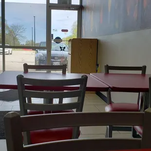 a view of the outside of the restaurant