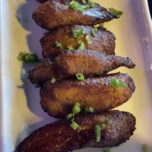 chicken wings and fried chicken, fried chicken wings, chicken, poultry, food, fried chicken, bbq chicken, chicken wings, bbq wings