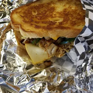 Spicy chicken, delicious and filling!