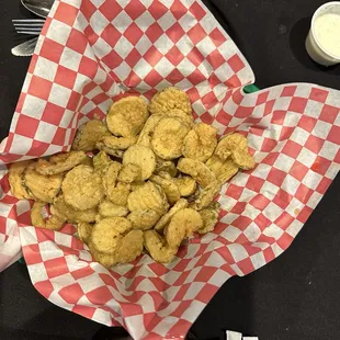 Fried pickles