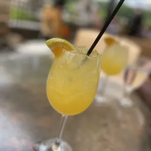 Unlimited mimosa glass size