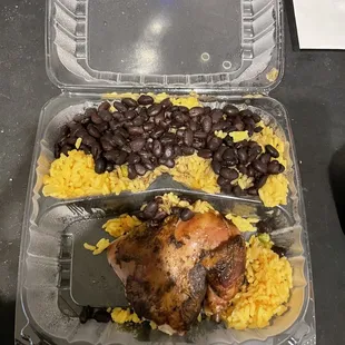 THIS IS SUPPOSED TO BE 1/4 dark chicken w/rice and beans....WTF!!!!!