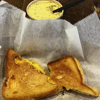 8oz Broccoli and Cheddar
