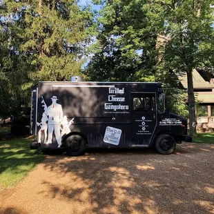 a black food truck