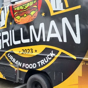 a food truck parked in a parking lot