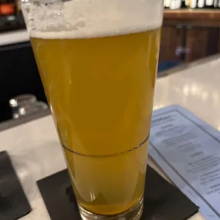 1623 Hefeweizen- Wheat Ale
