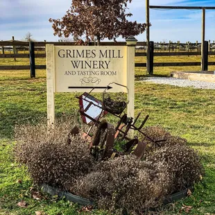 the sign for grimes mill winery