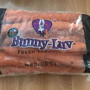 Bunny-Luv Fresh Carrots