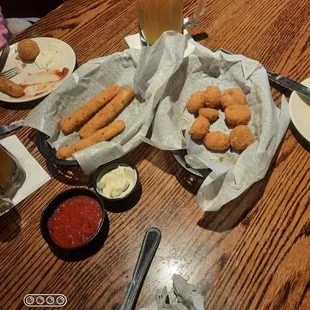 Mozzarella Stx and Breaded mushrooms.