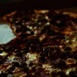 Meat Lover&apos;s Pizza