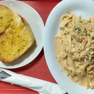Spiced chicken alfredo