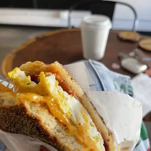 breakfast sandwich