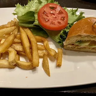Blackened Chicken Avocado