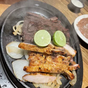 Mixed fajitas for two