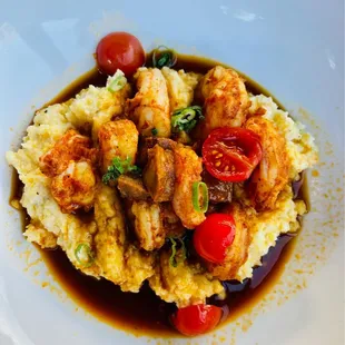 Divine shrimp and grits