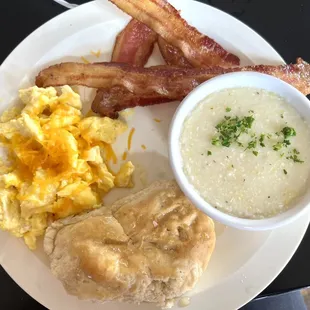 Gritz Breakfast Plate