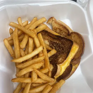 Kids Grilled Cheese & Fries