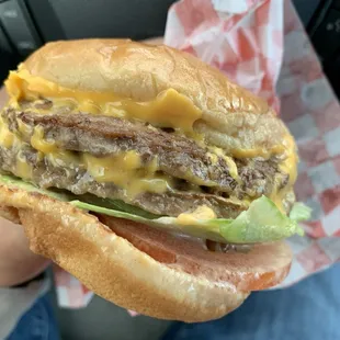 Combo Grizzly Burger