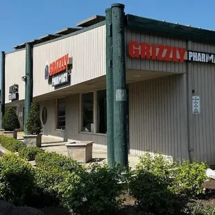 Grizzly Pharmacy - Fresno, CA