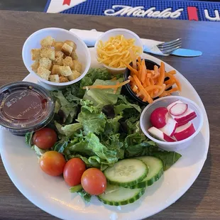 Salad with perch dinner